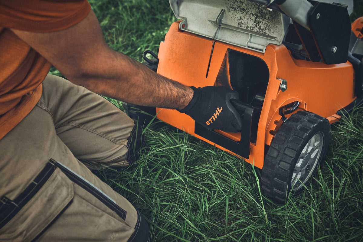 STIHL RMA 750 V Akku-Rasenmäher Mähdeck