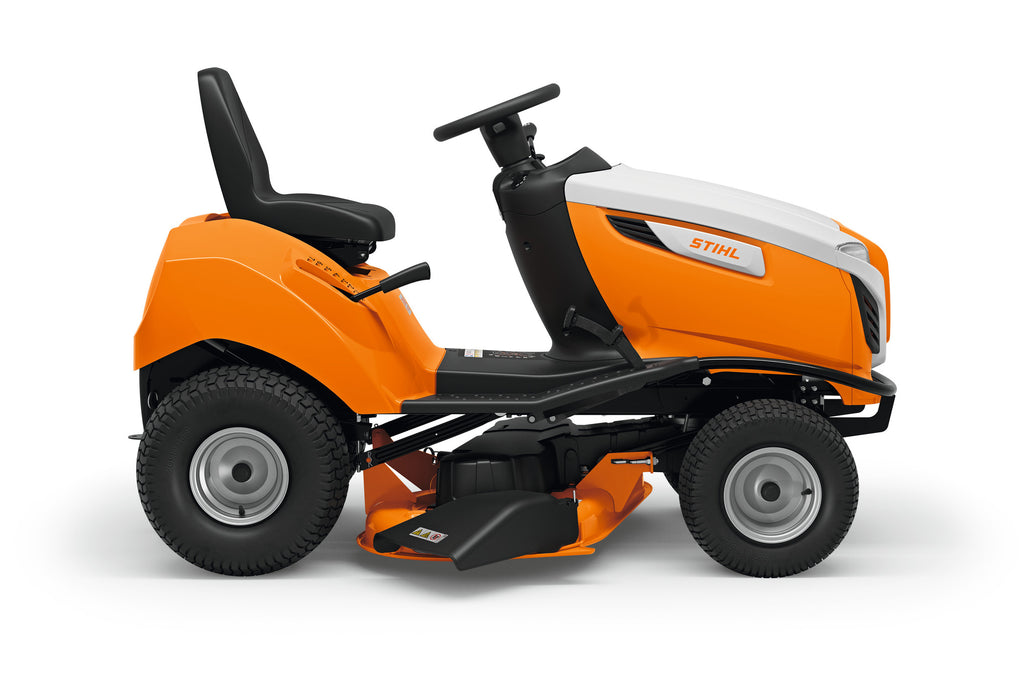 STIHL RT 4112 SZ Aufsitzmäher Fahrerplatz