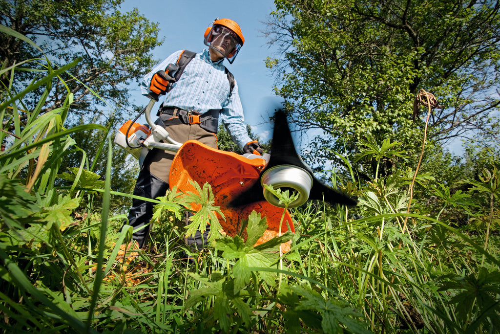 STIHL FS 240 C-E Benzin-Freischneider Detailansicht