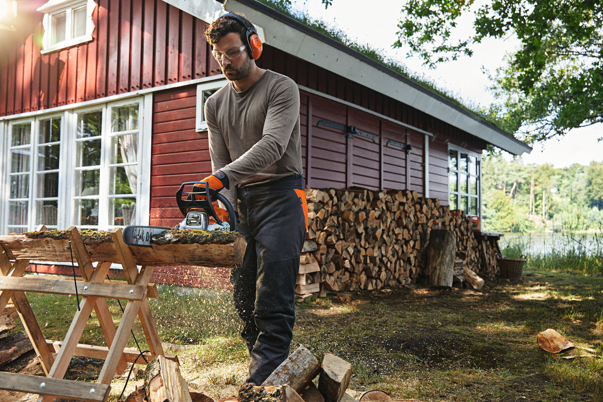 STIHL MS 212 Benzin-Kettensäge Detailansicht