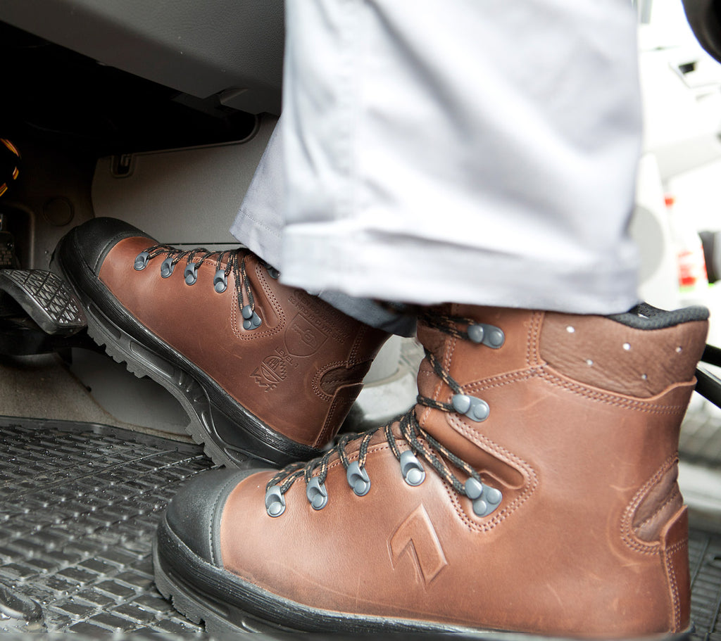HAIX Trekker Mountain Sicherheitsstiefel im Einsatz