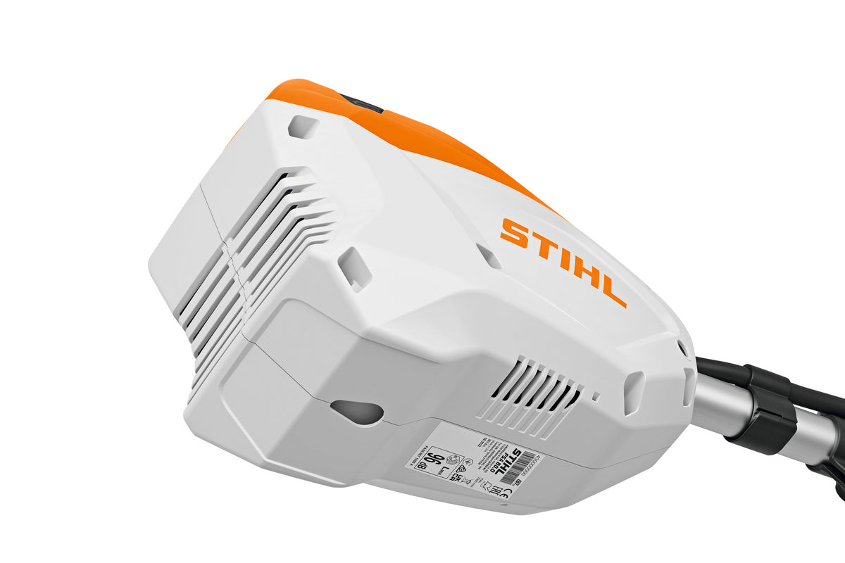 STIHL FSA 80 Akku-Freischneider im Einsatz
