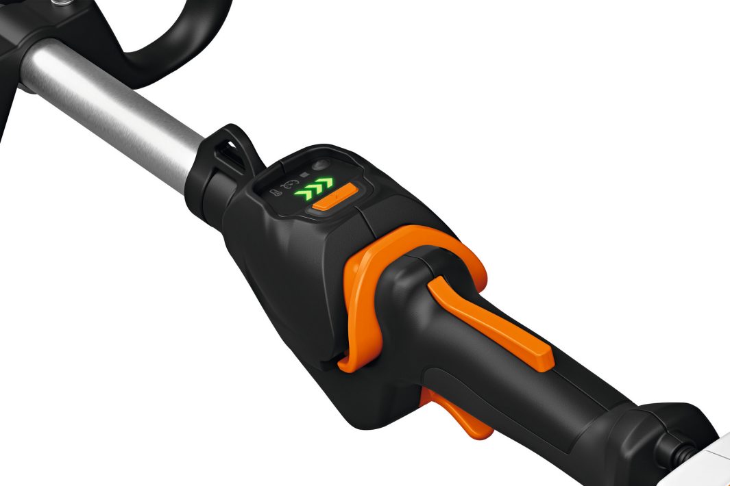 STIHL HLA 140 B Akku-Langheckenschneider